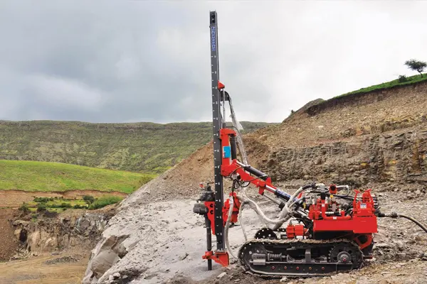 Mga kalamangan ng mga machine ng pagbabarena ng crawler anchor